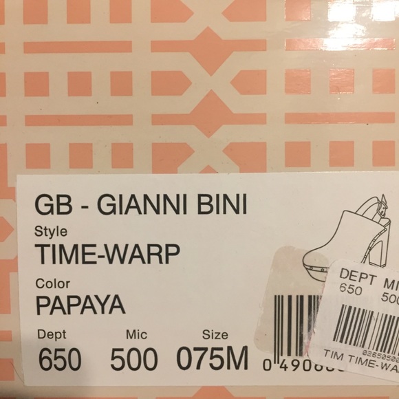📍SOLD📍Gianni Bini Time-Warp Heels - Picture 8 of 8